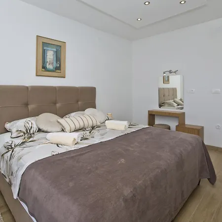 Kuca Gorjana Apartment Hvar Town